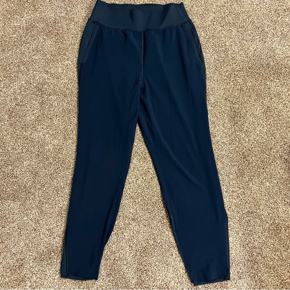 Athleta Small Run With It Pant - Picture 2 of 3
